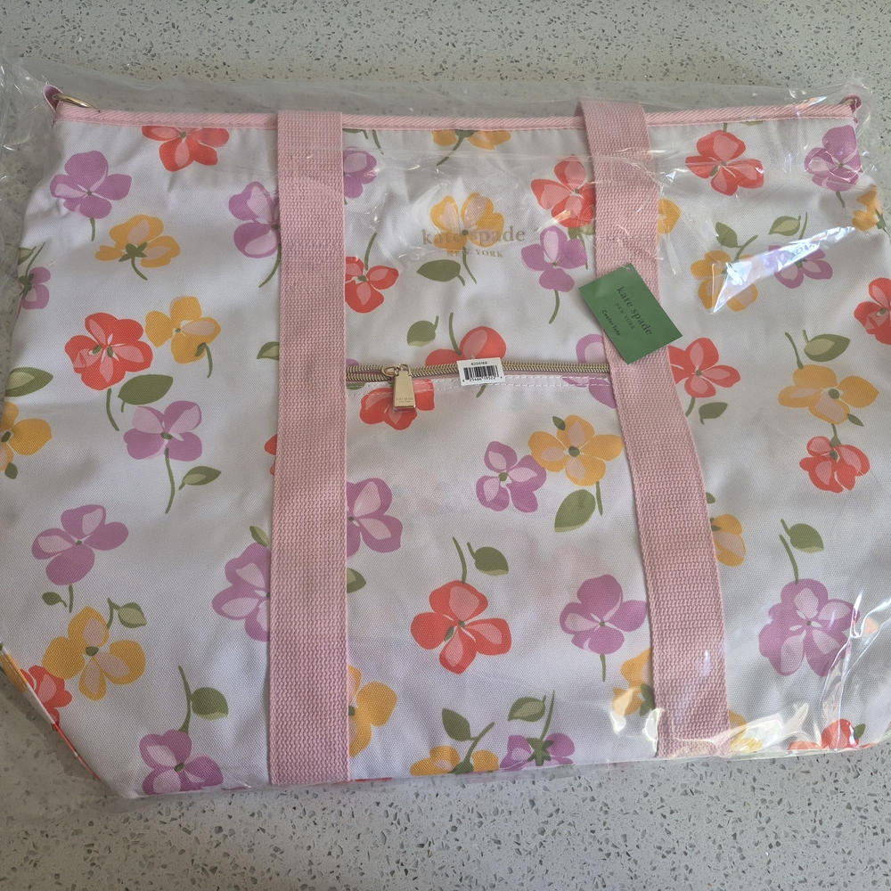 NWT-Kate Spade White w/Pink Spring Pansies Tote Bag